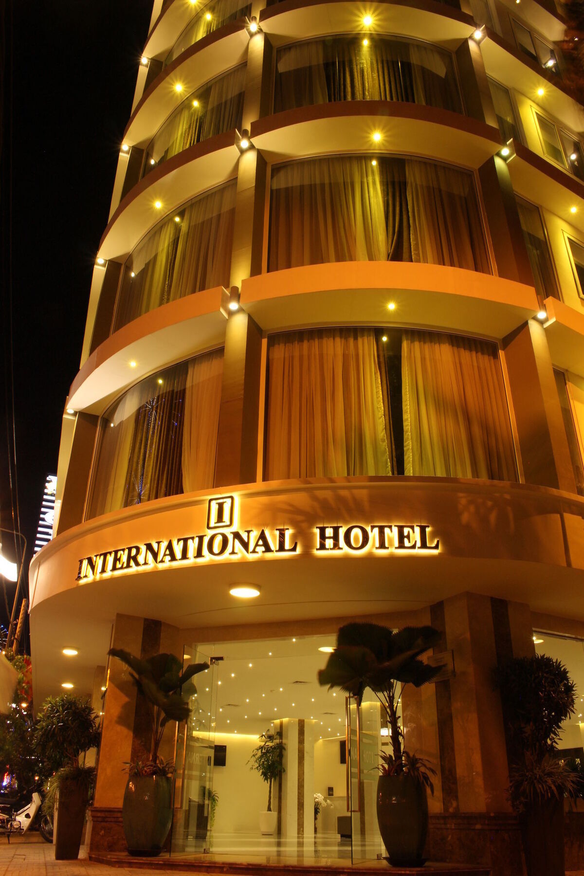 อินเตอร์เนชั่นเนล โฮเต็ล Hotel เกิ่นเทอ ภายนอก รูปภาพ