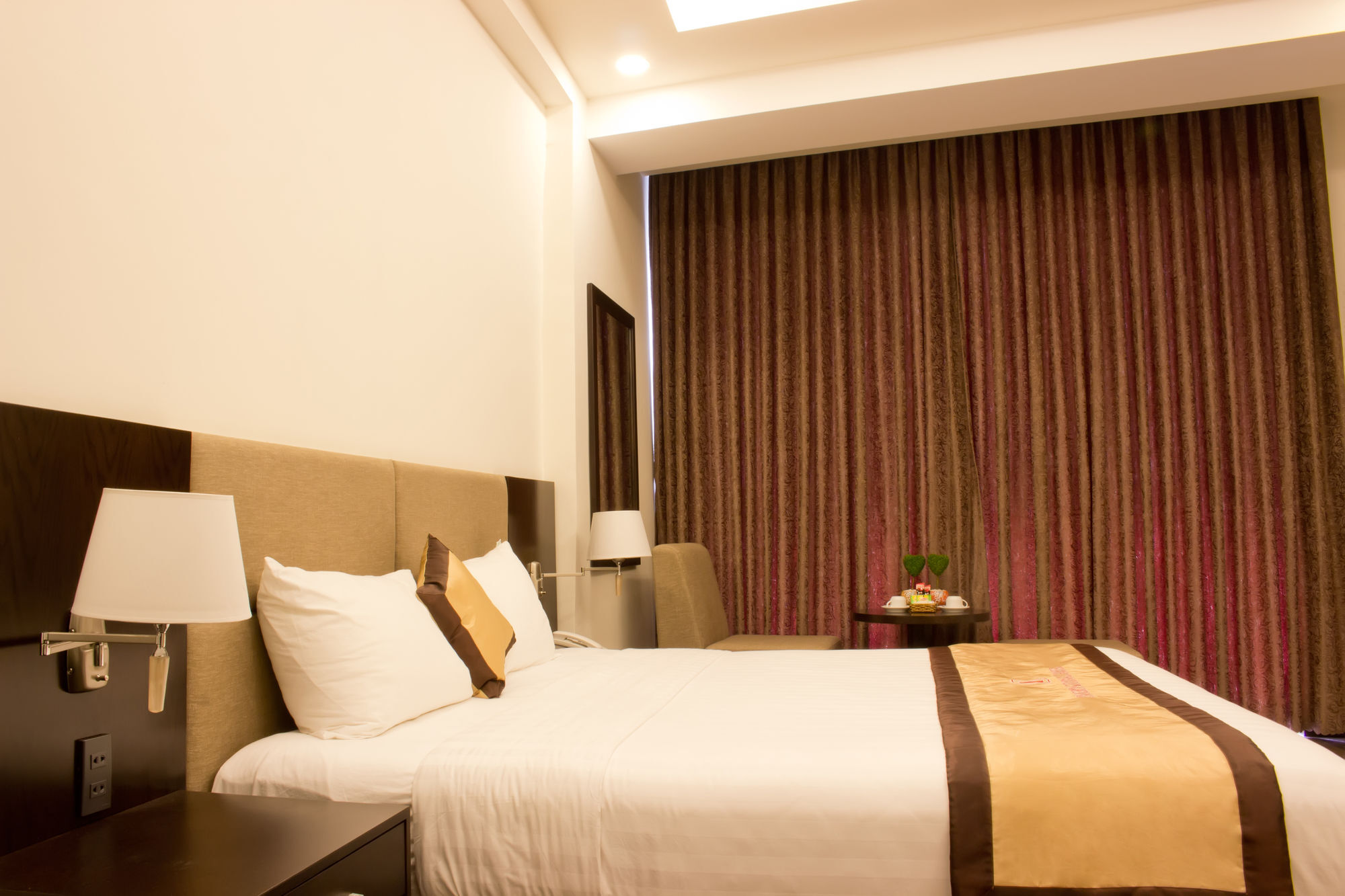 อินเตอร์เนชั่นเนล โฮเต็ล Hotel เกิ่นเทอ ภายนอก รูปภาพ