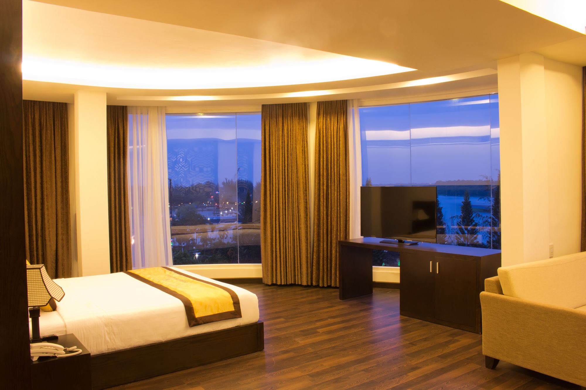 อินเตอร์เนชั่นเนล โฮเต็ล Hotel เกิ่นเทอ ภายนอก รูปภาพ